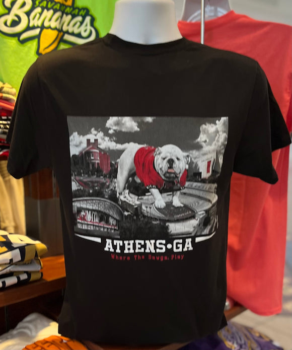 Georgia Bulldogs T-shirt - “Where the Dawgs Play” (Short Sleeve Black)