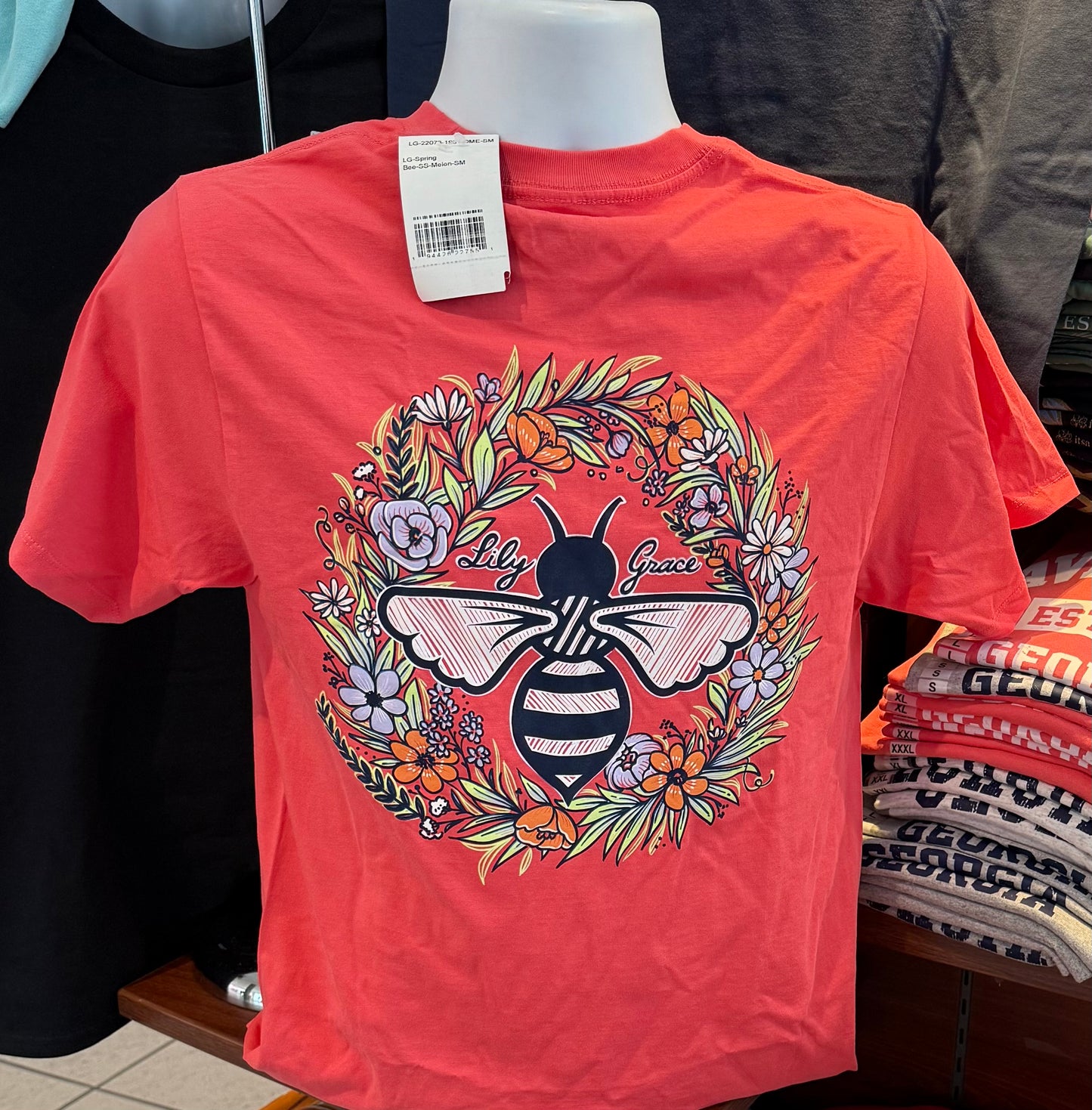 Lily Grace T-Shirt - “Bee Wreath” (Short Sleeve Coral)
