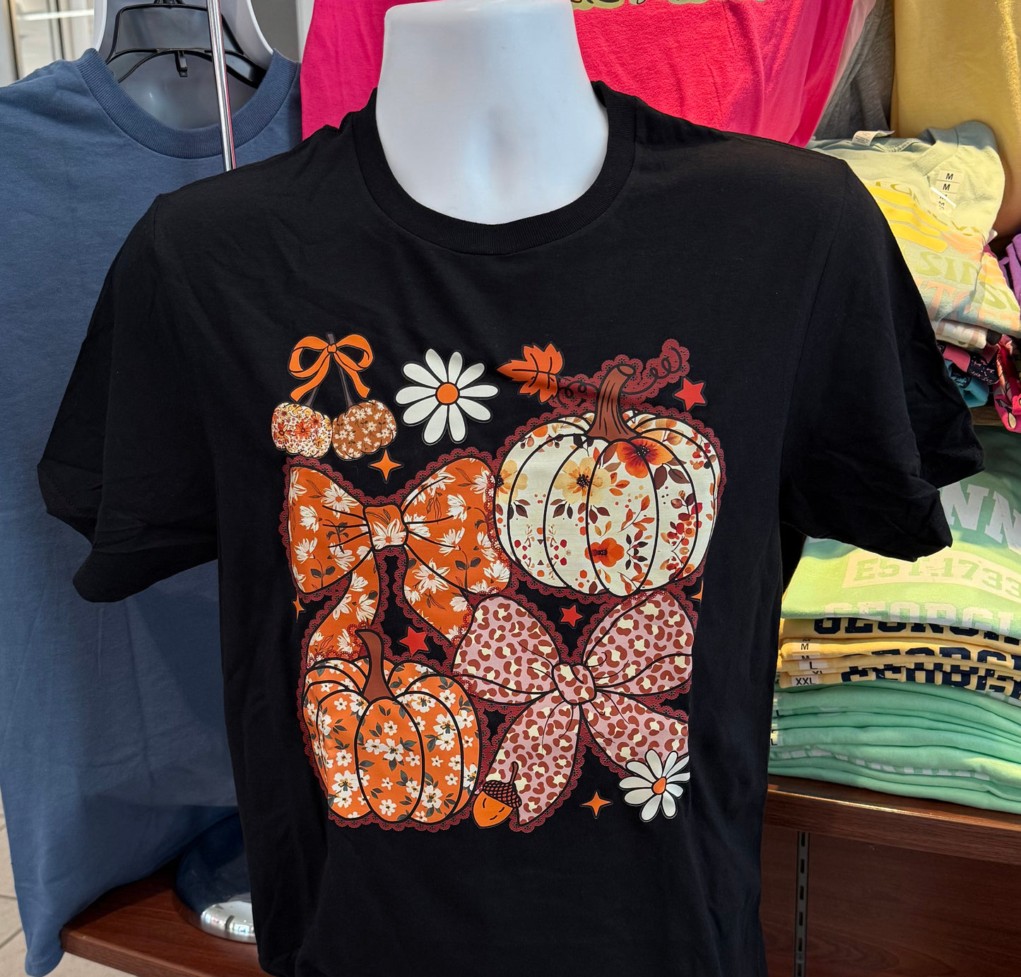 Fall Pumpkins Graphic T-shirt (Short Sleeve Black)