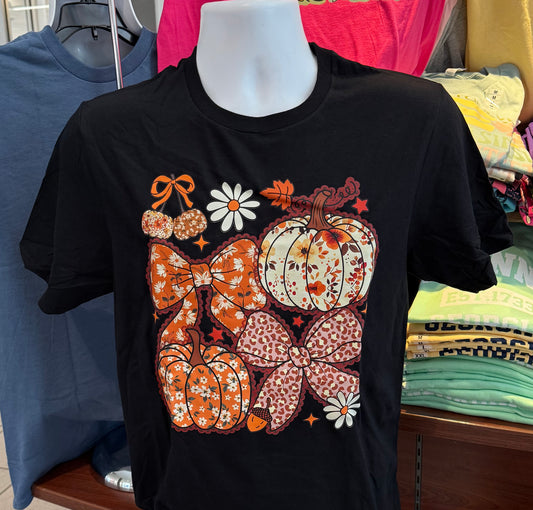 Fall Pumpkins Graphic T-shirt (Short Sleeve Black)