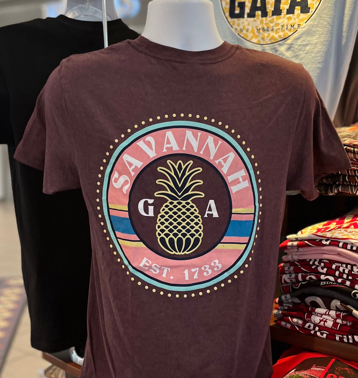 Savannah “Pineapple” Short Sleeve Tee (Heather wine)